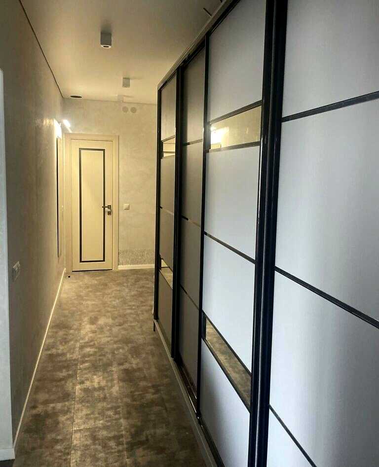 1835706906360742