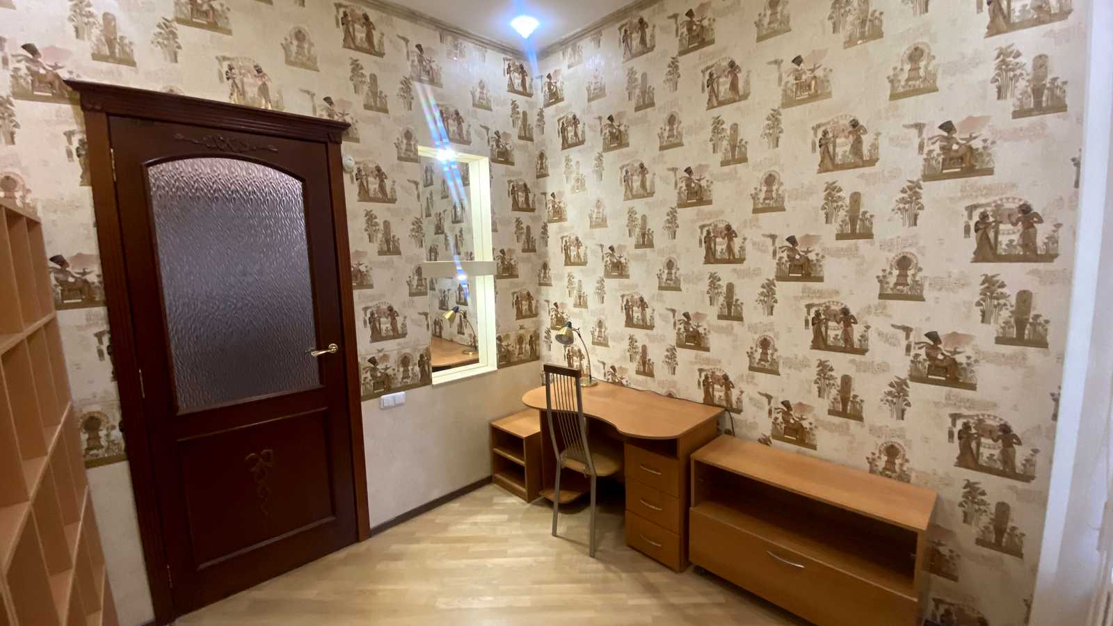 1850041735549167