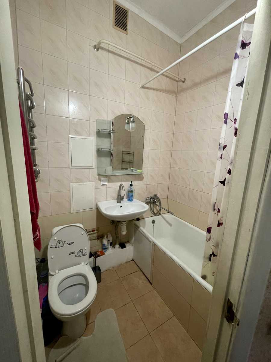 1835352872134284