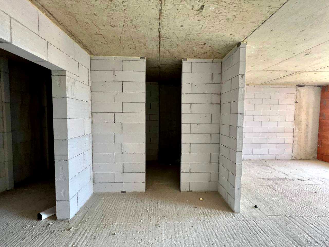 1842806320625446