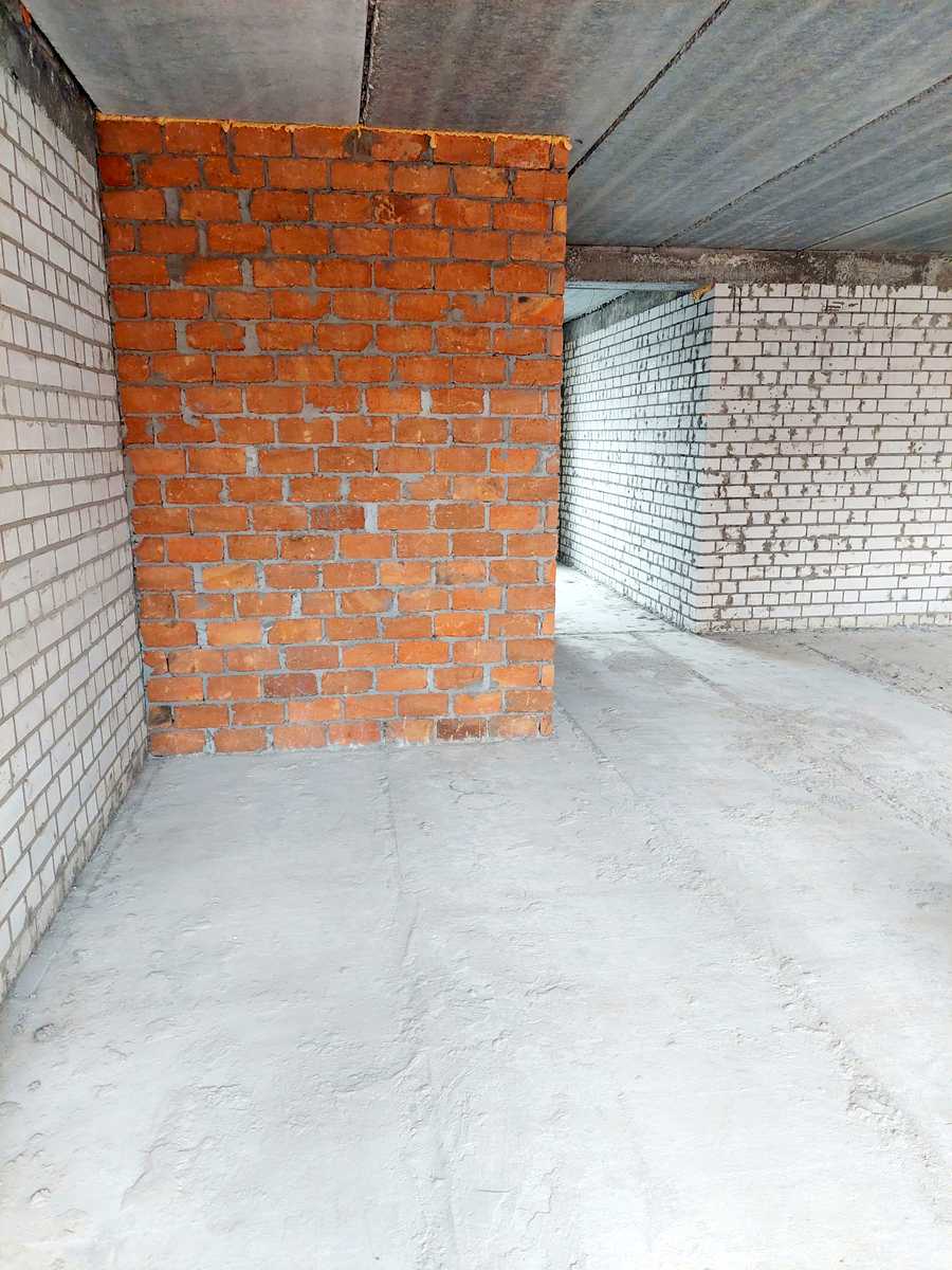 1783298008229219