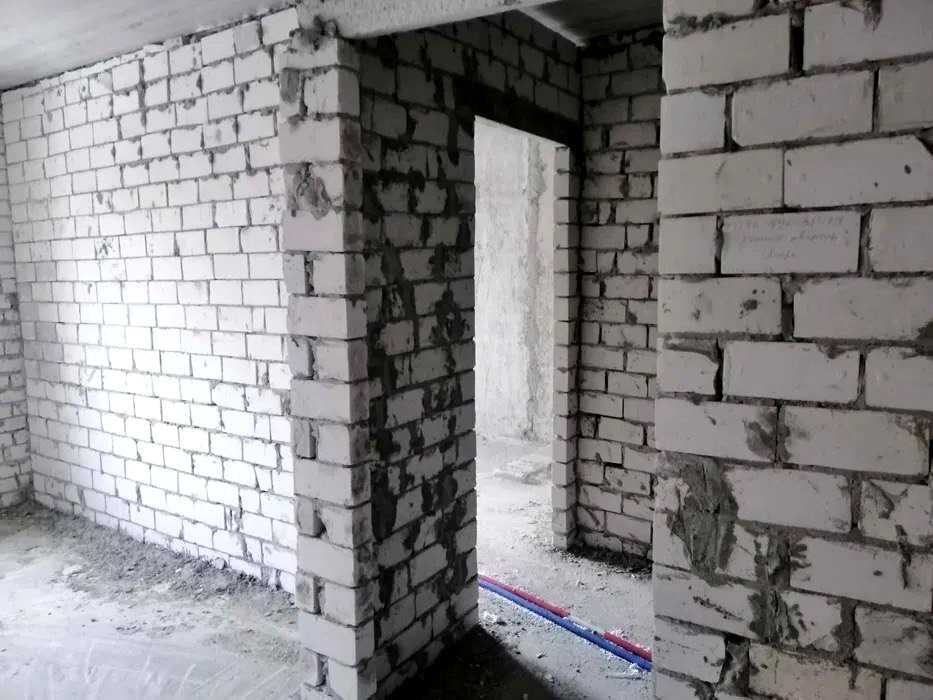1845947084028196