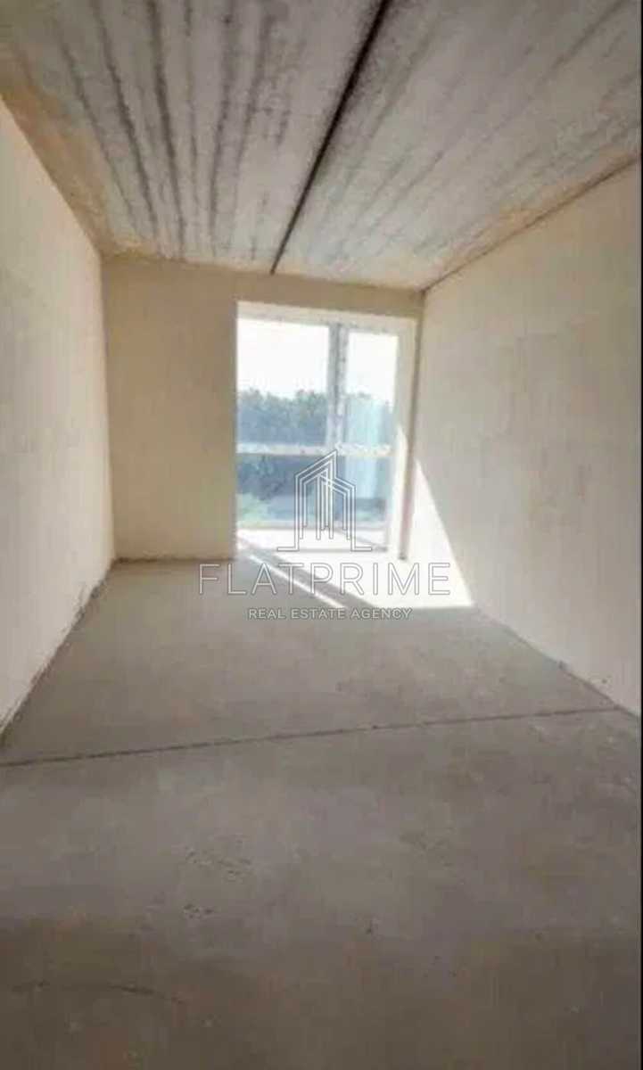1851579067352238