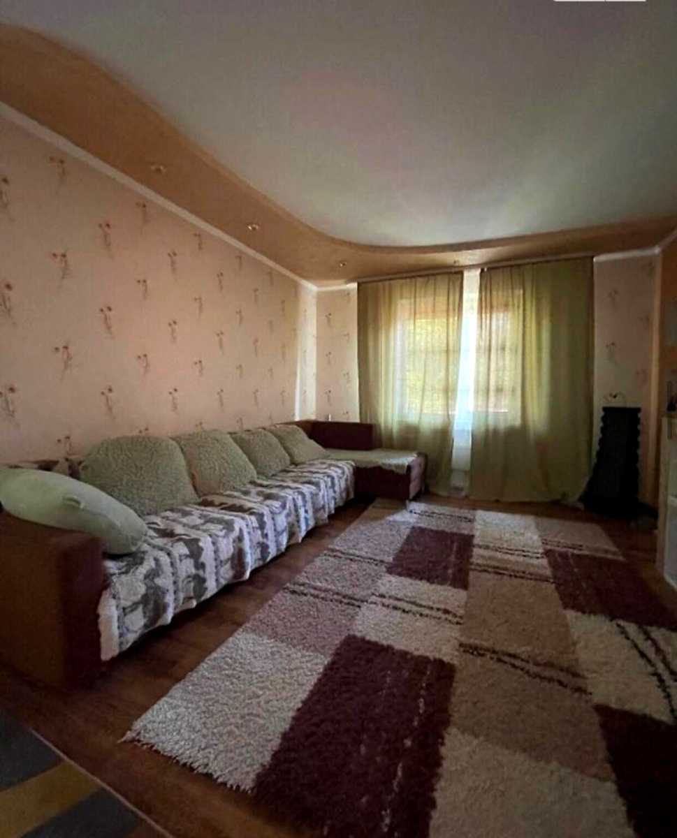 1842705338375097