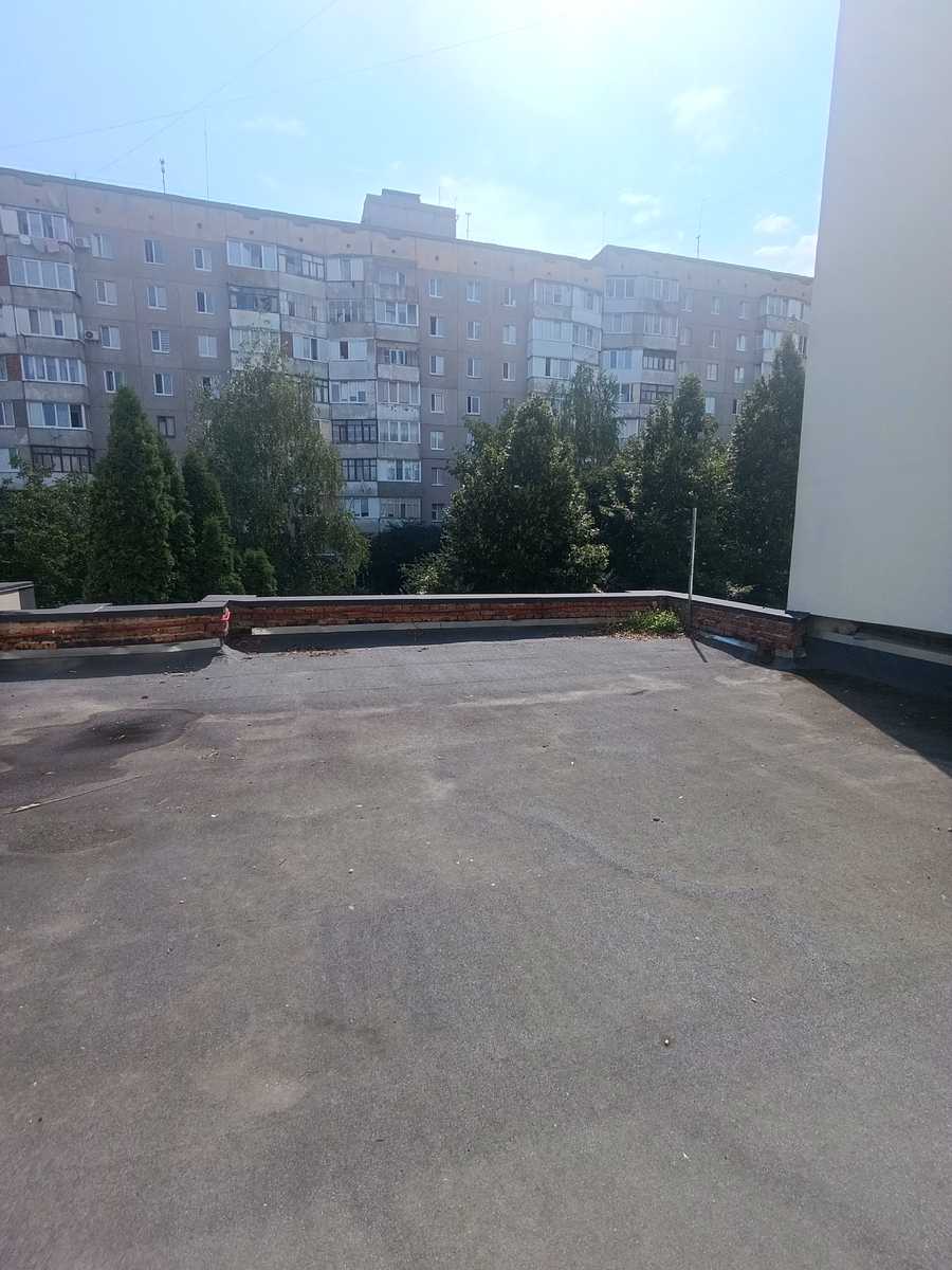 1805350460605307