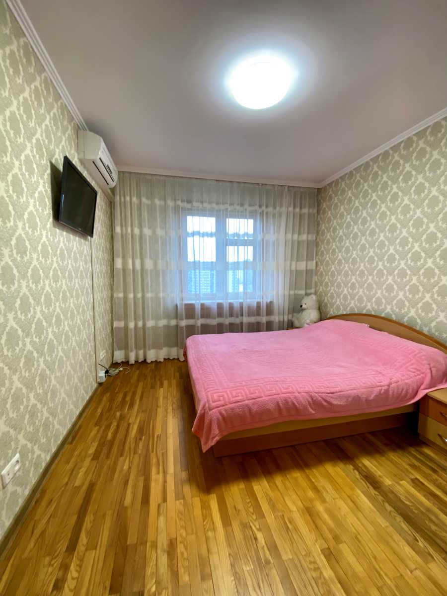 1762163490992460
