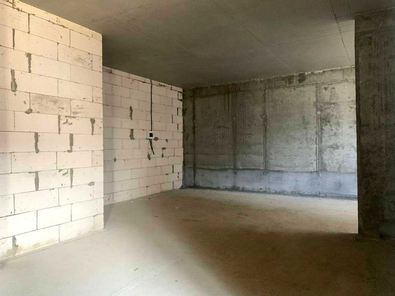 1849760843826072