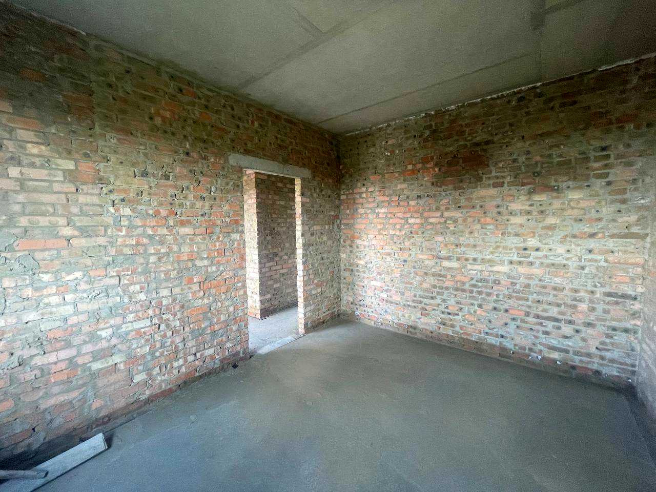 1838614495194919