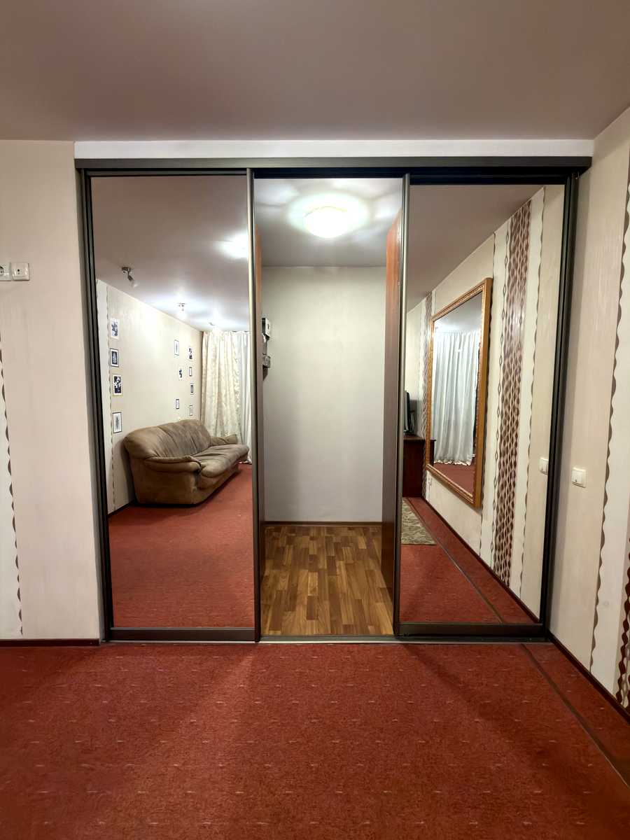 1850863787071312
