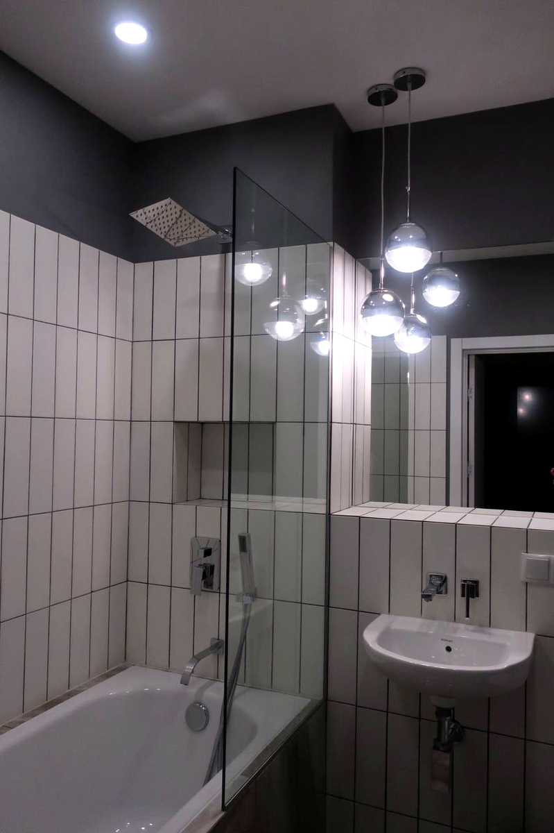 1850297626986872