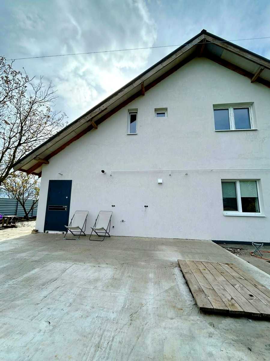 1800218467413092