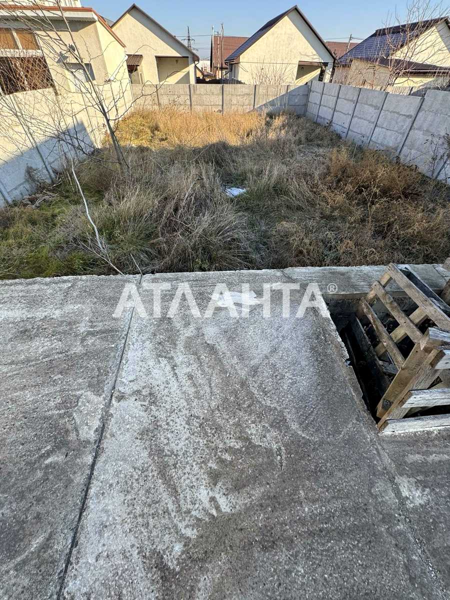 1832915918662499