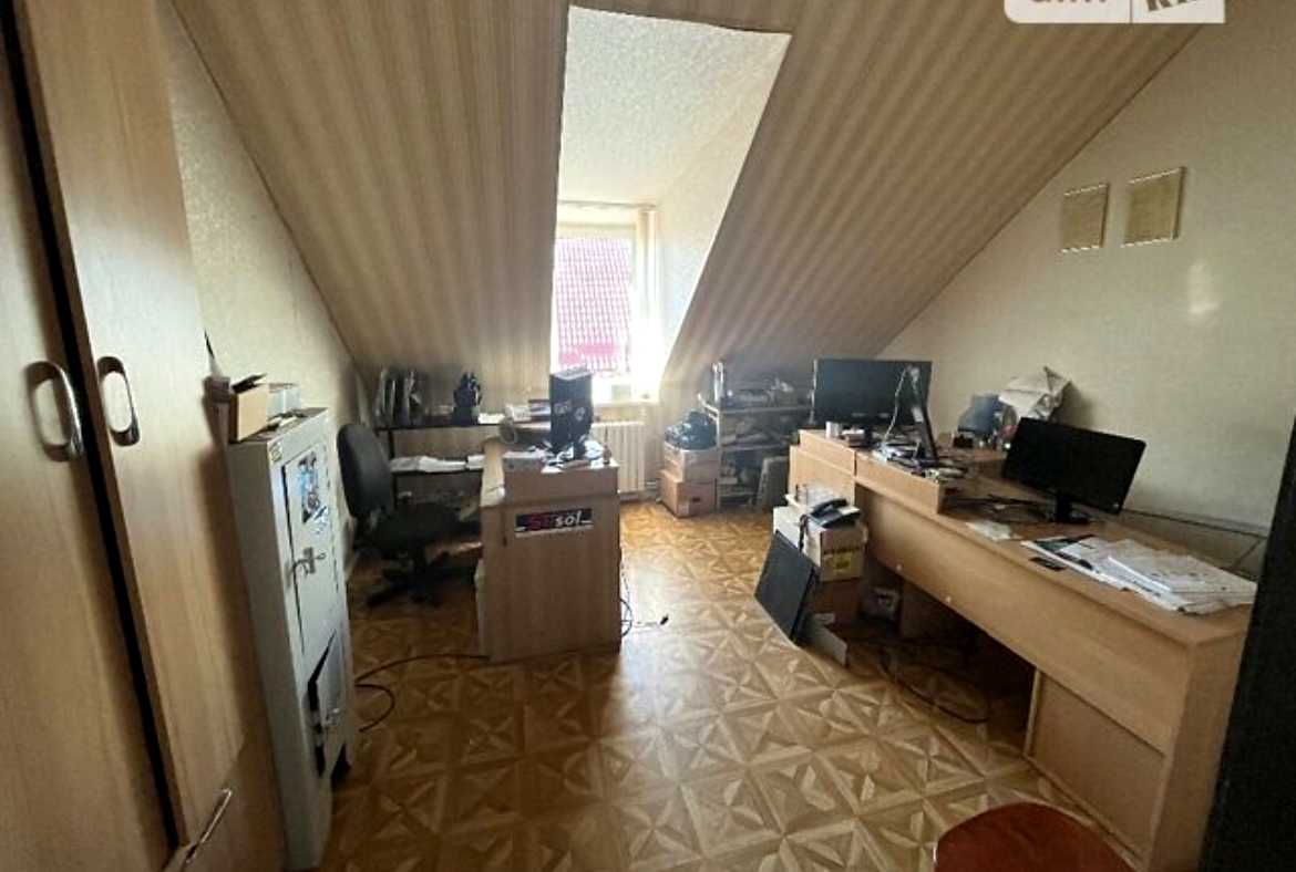1844054382050545