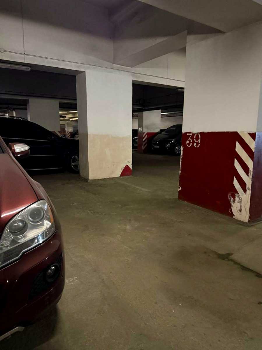 1835170645395326