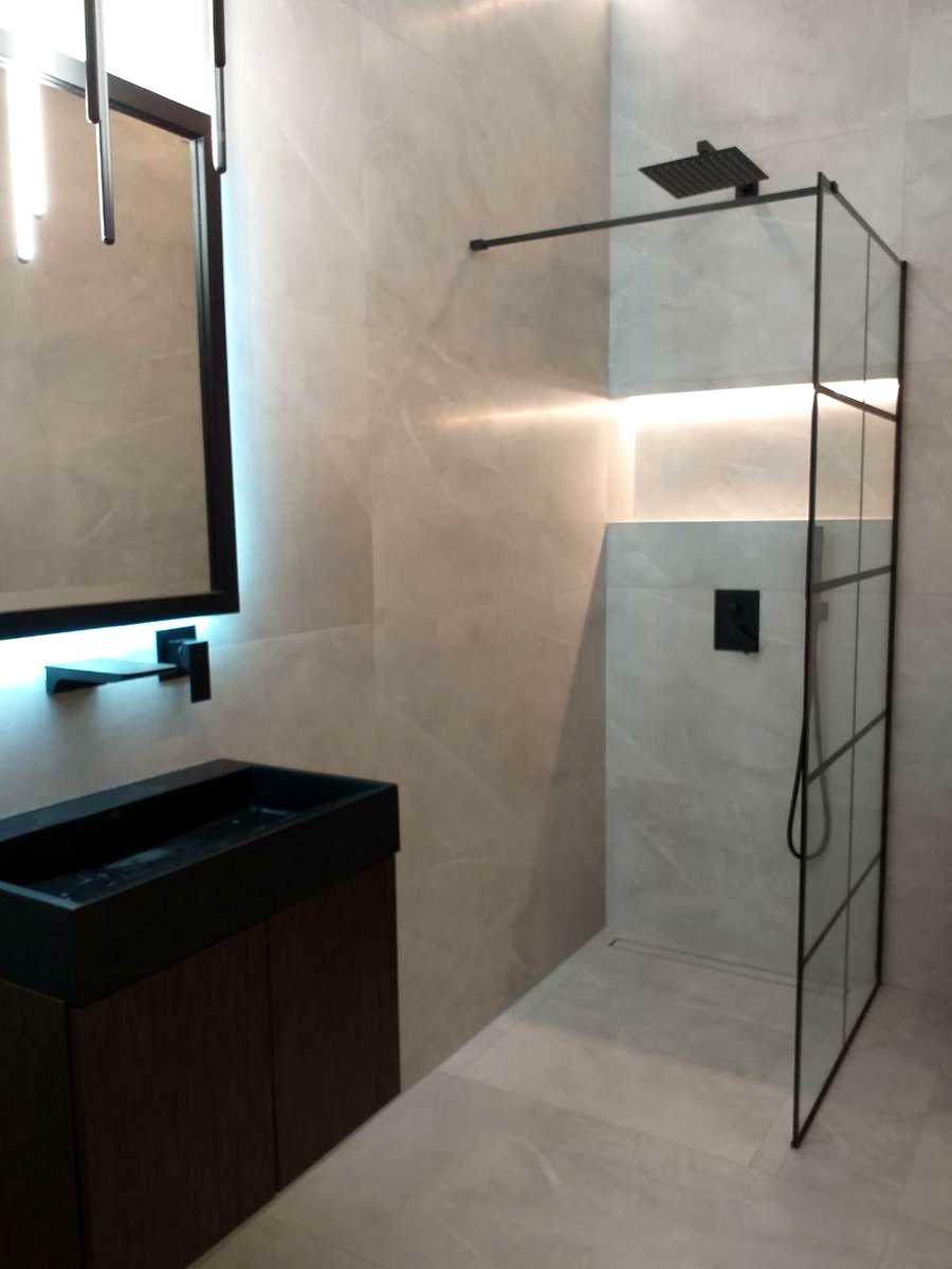 1793513277208707