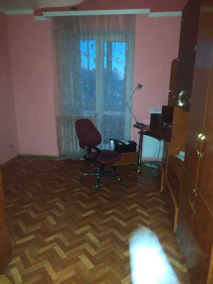 1842705340834100