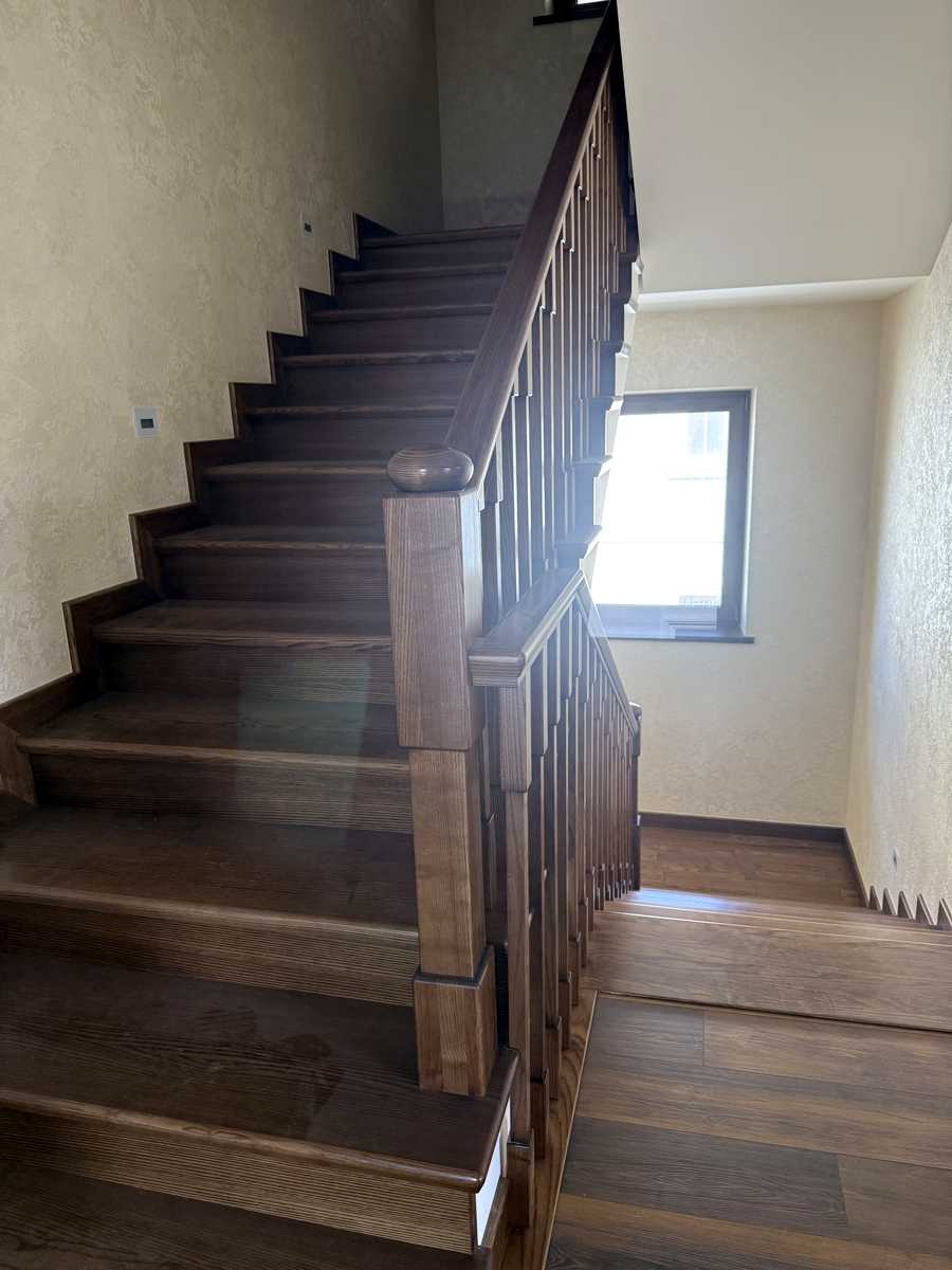 1829493622384193