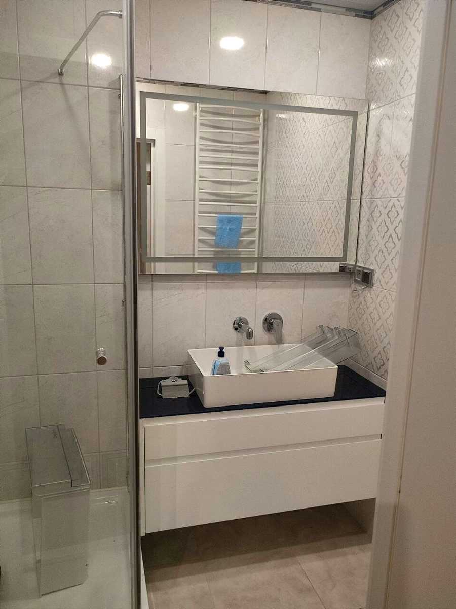 1818925726288745