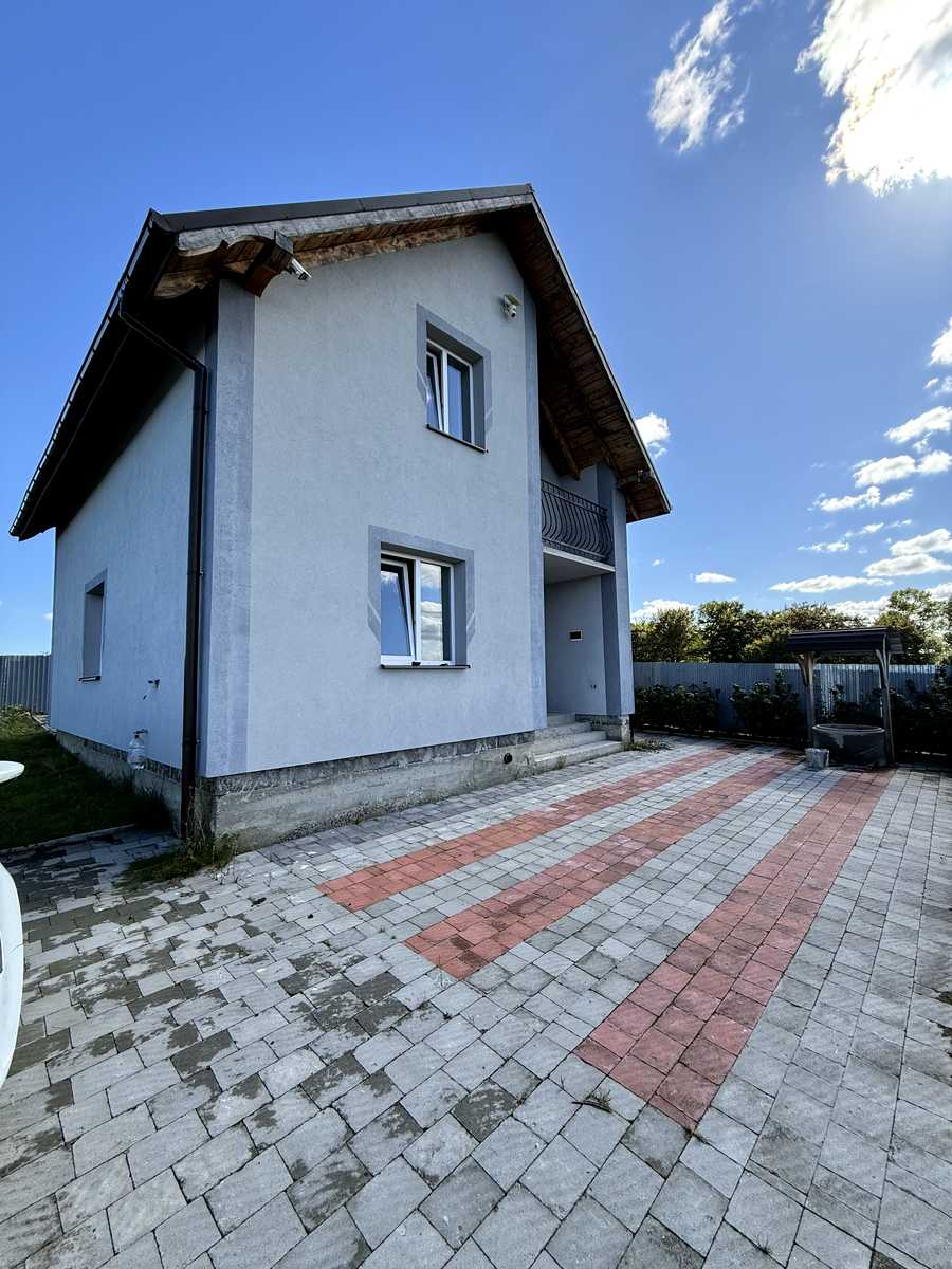 1844406468610111