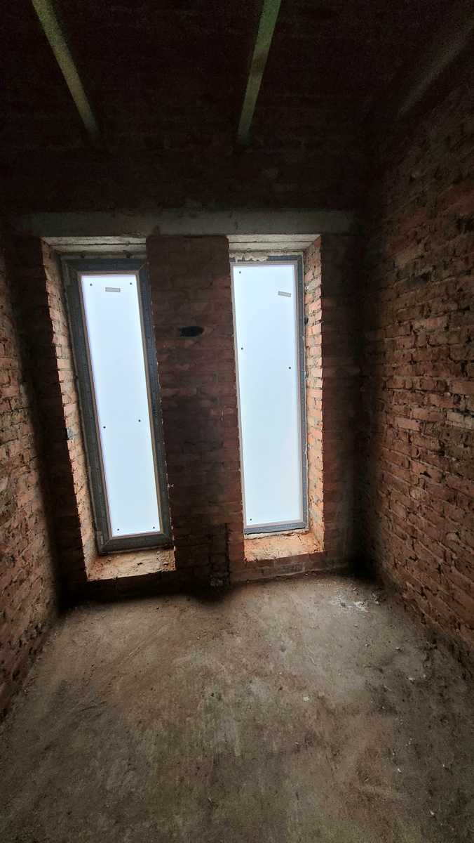1842878357737543