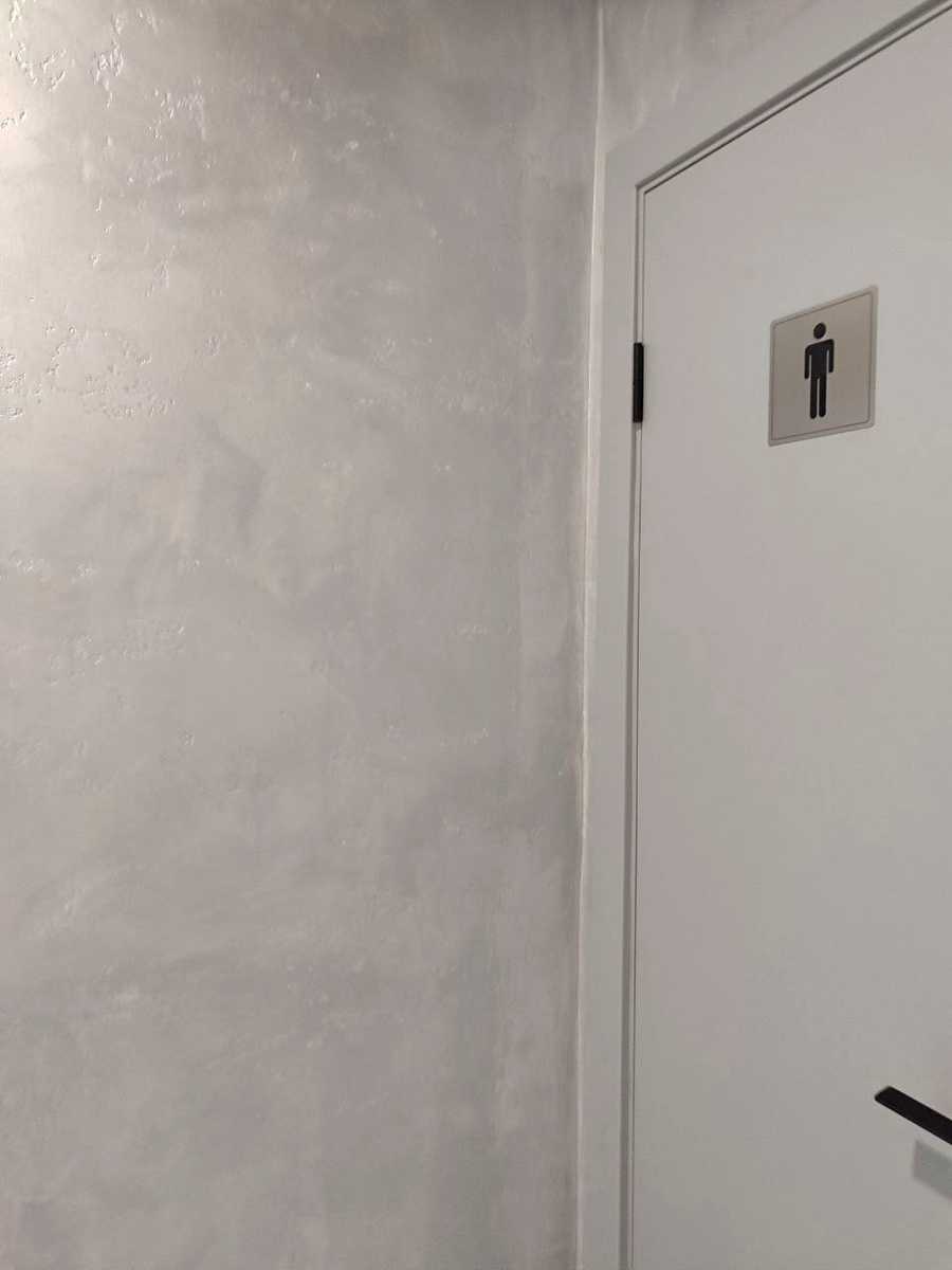 1825850405260019