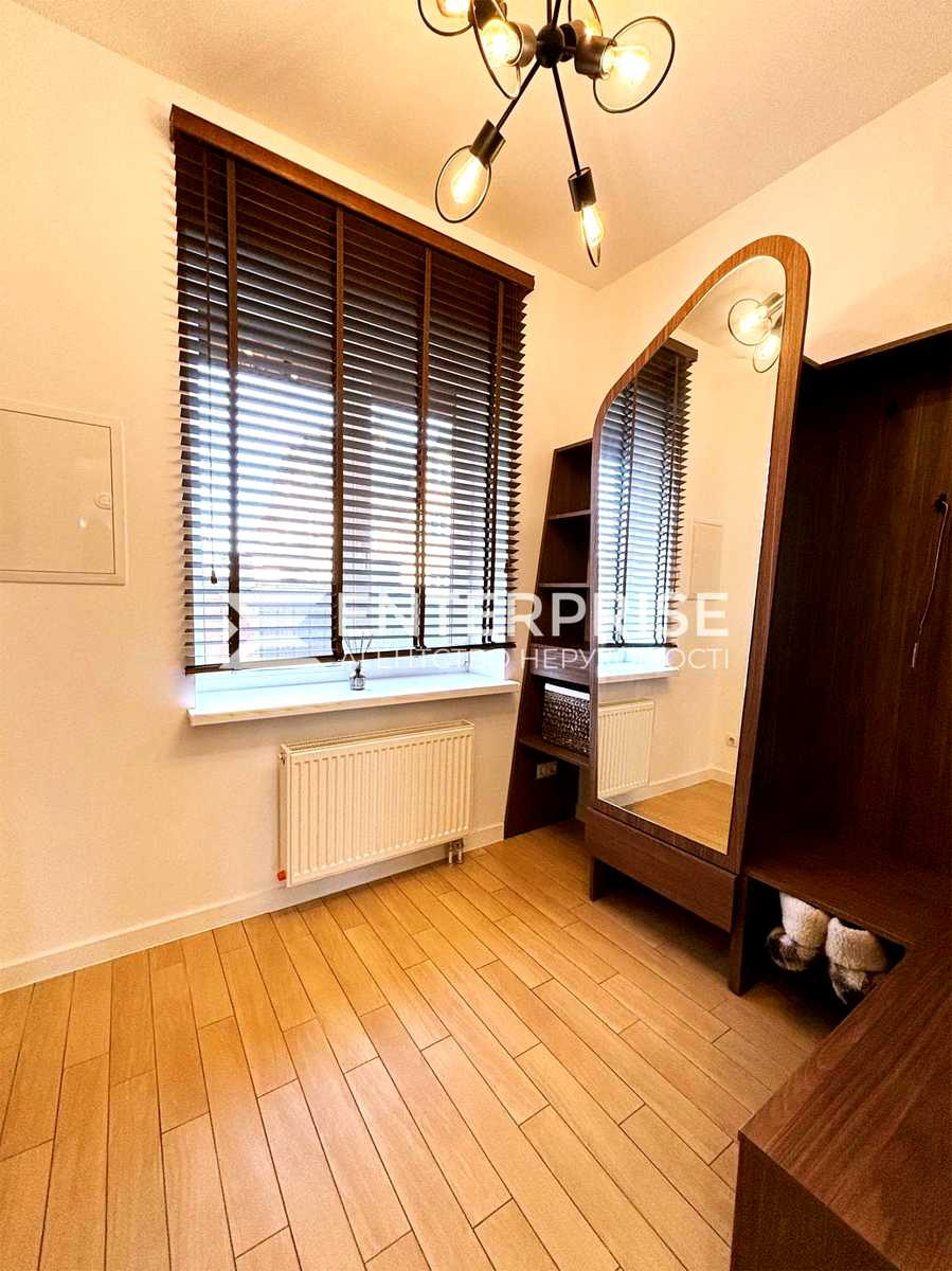 1794129410032303