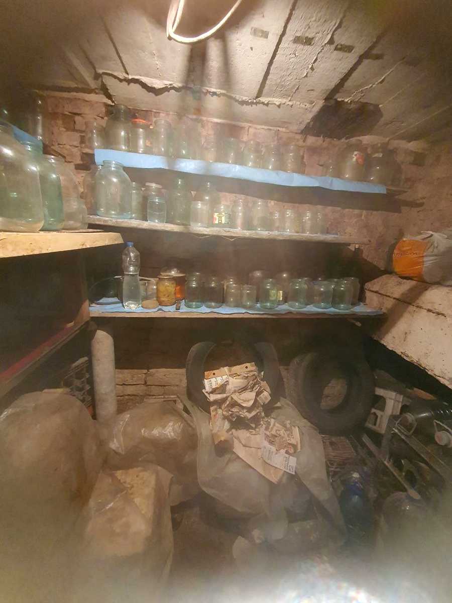 1850307443071727