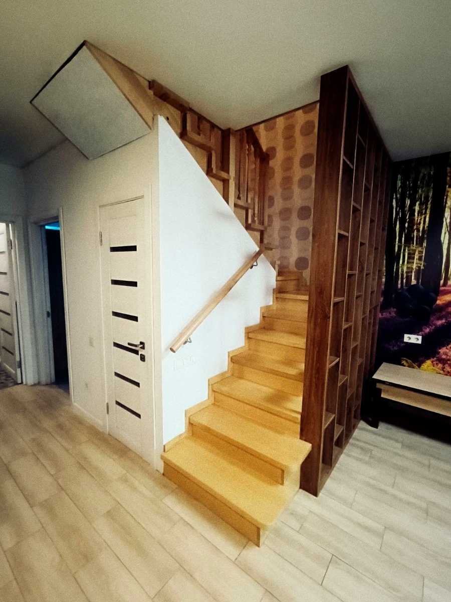 1840593564662352