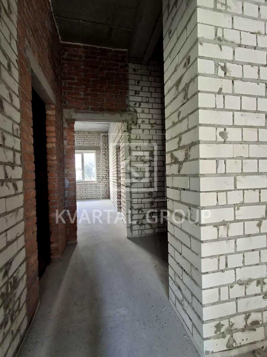 1844997445933256