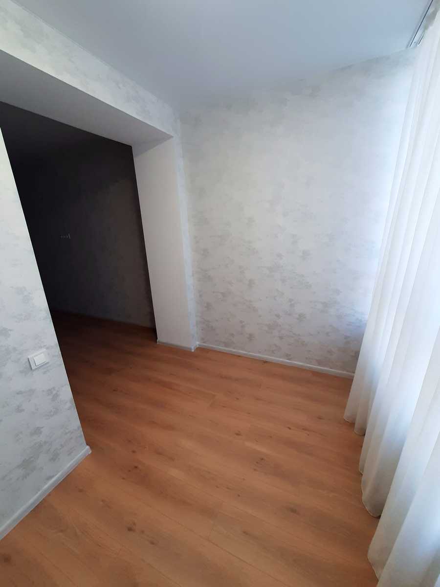 1828945479644227