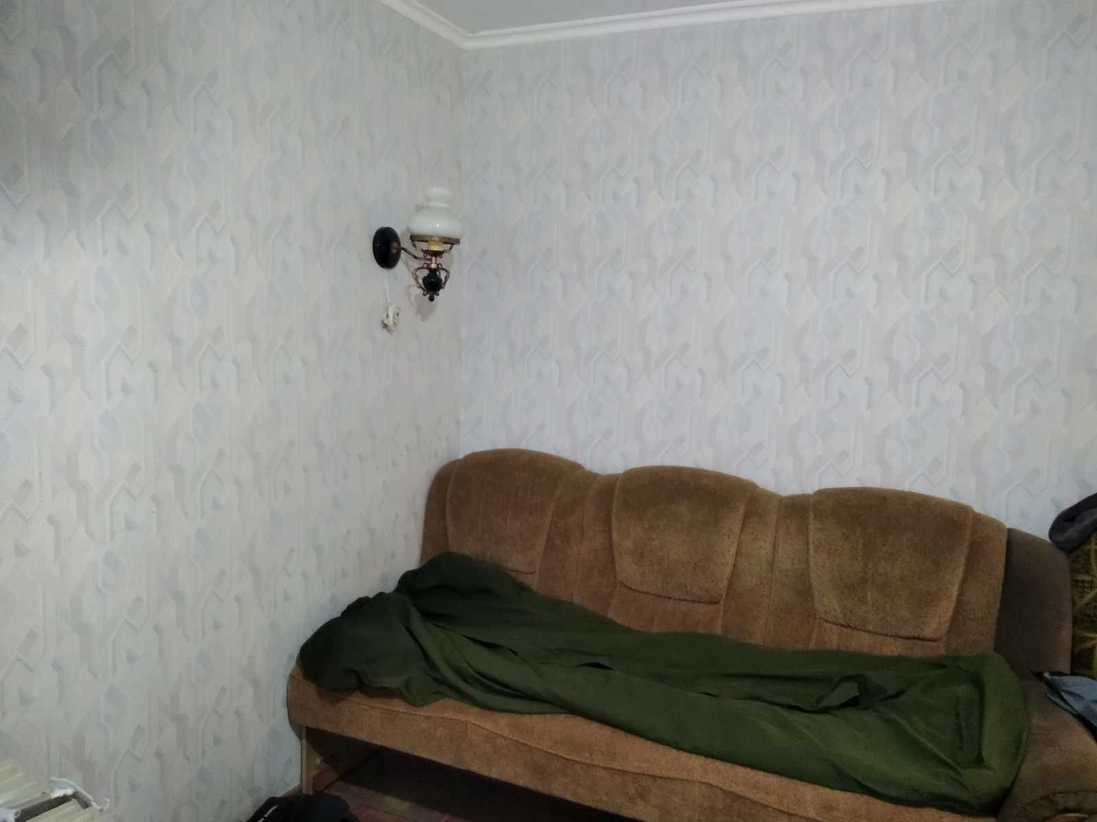 1828023302504370