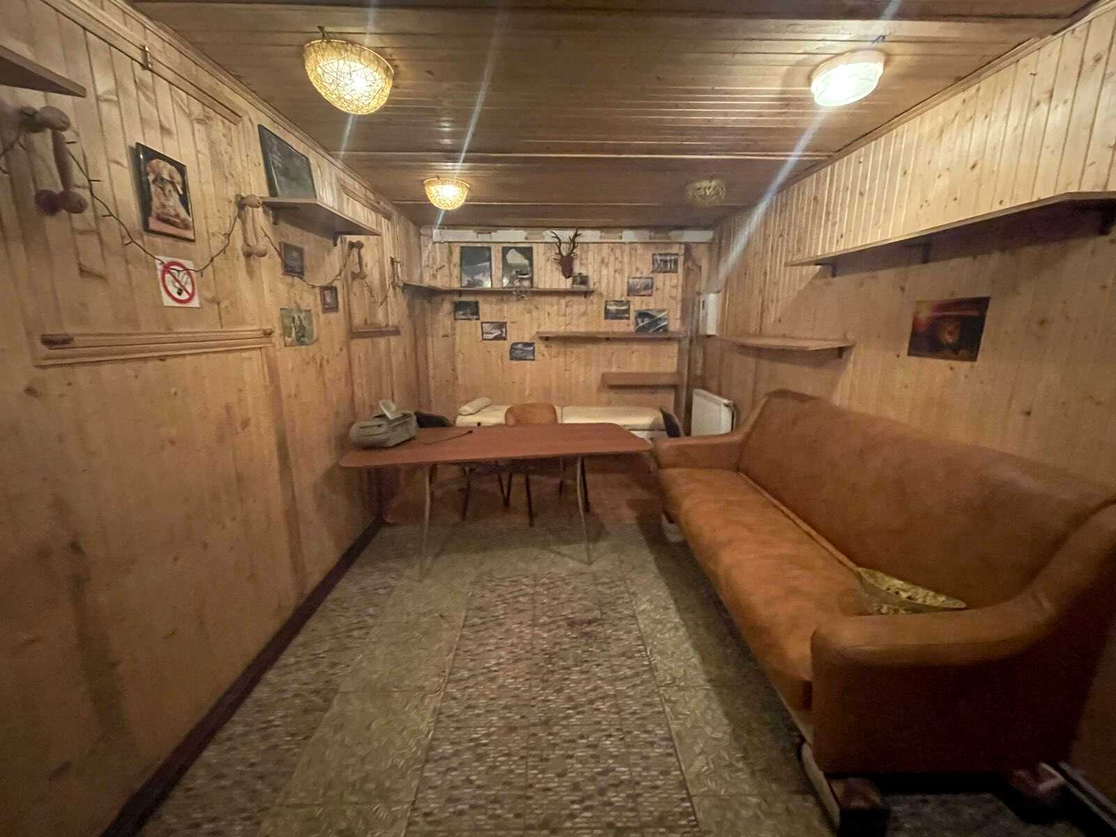 1789505869303642