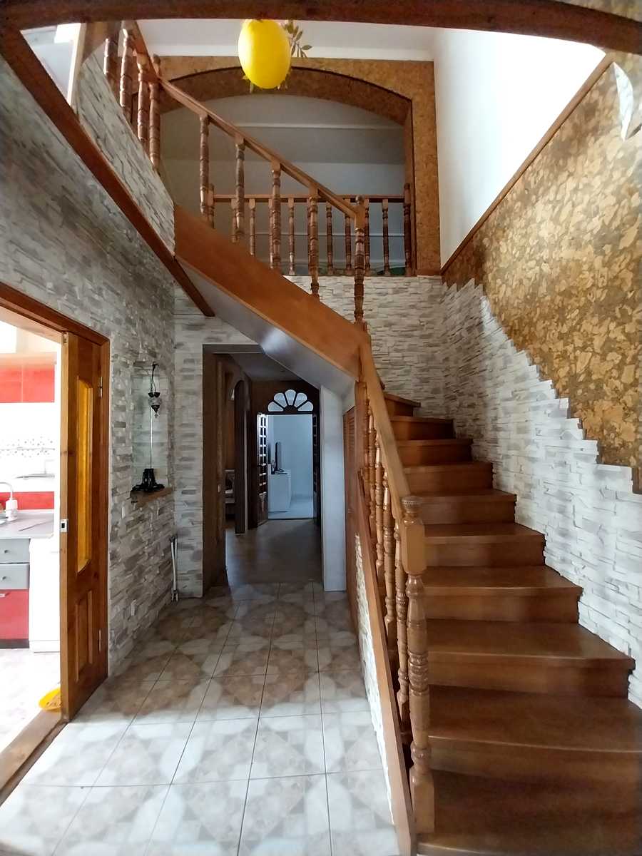 1815645898850105