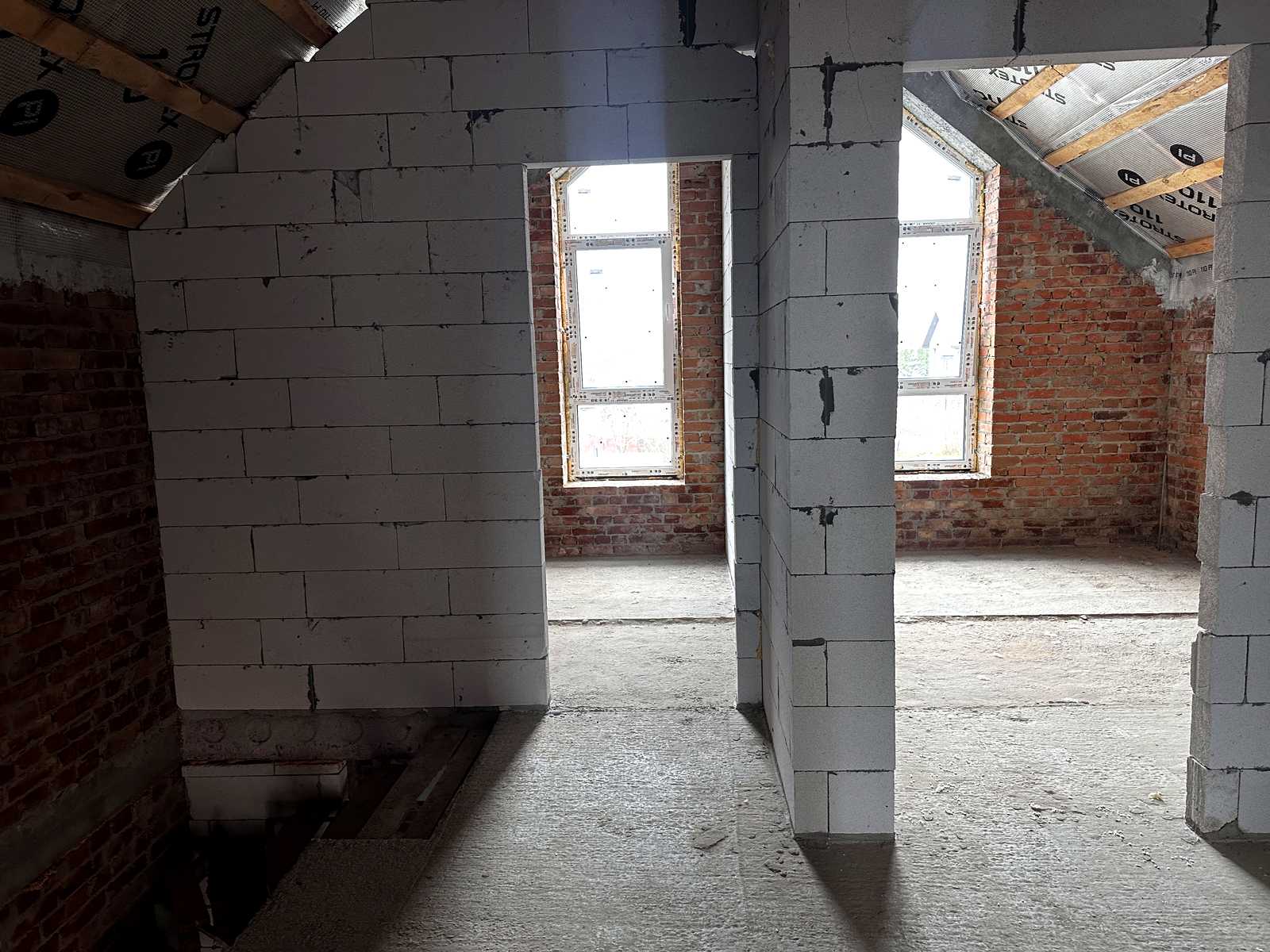 1848690009054792