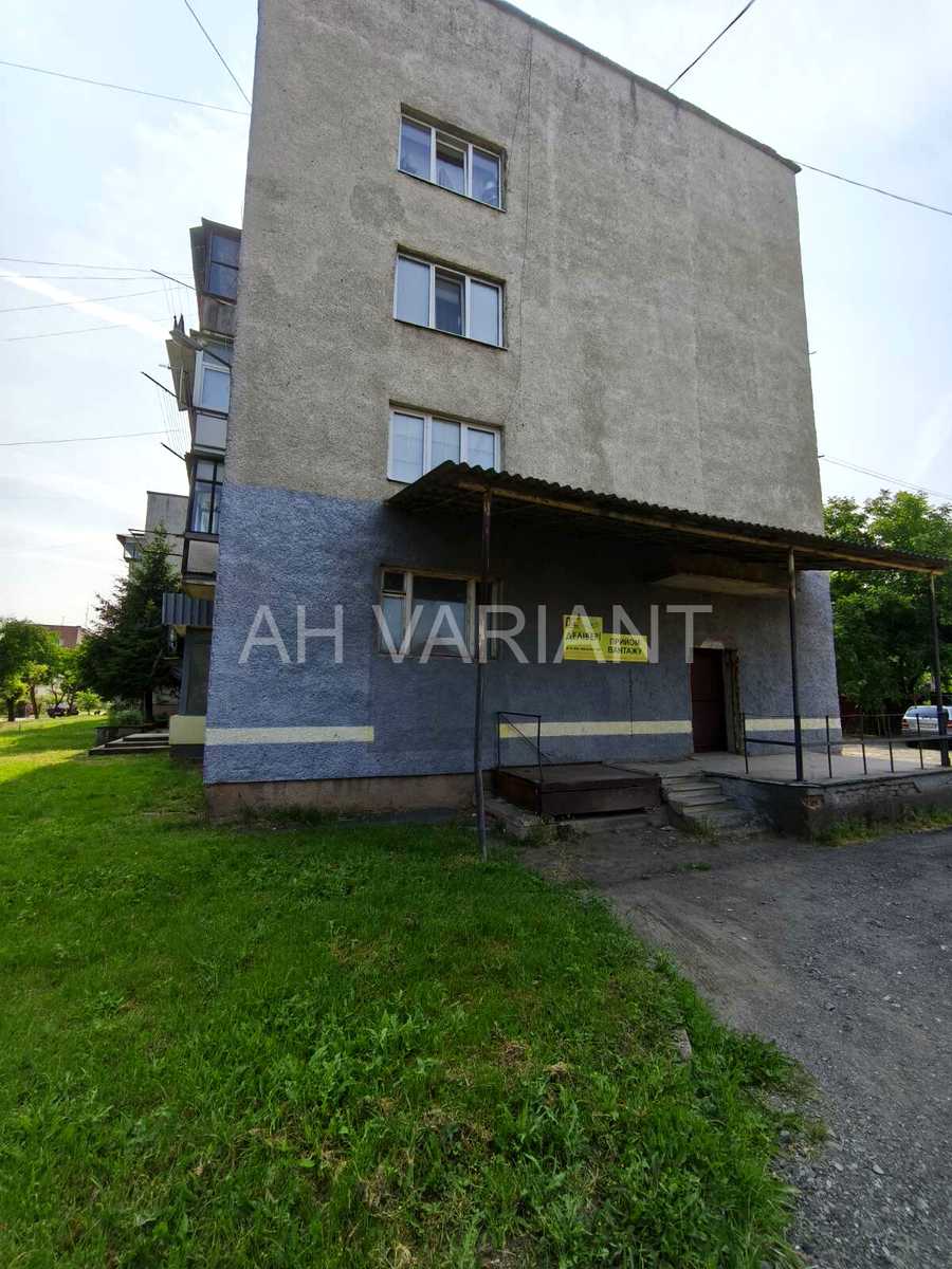 1834883005619423