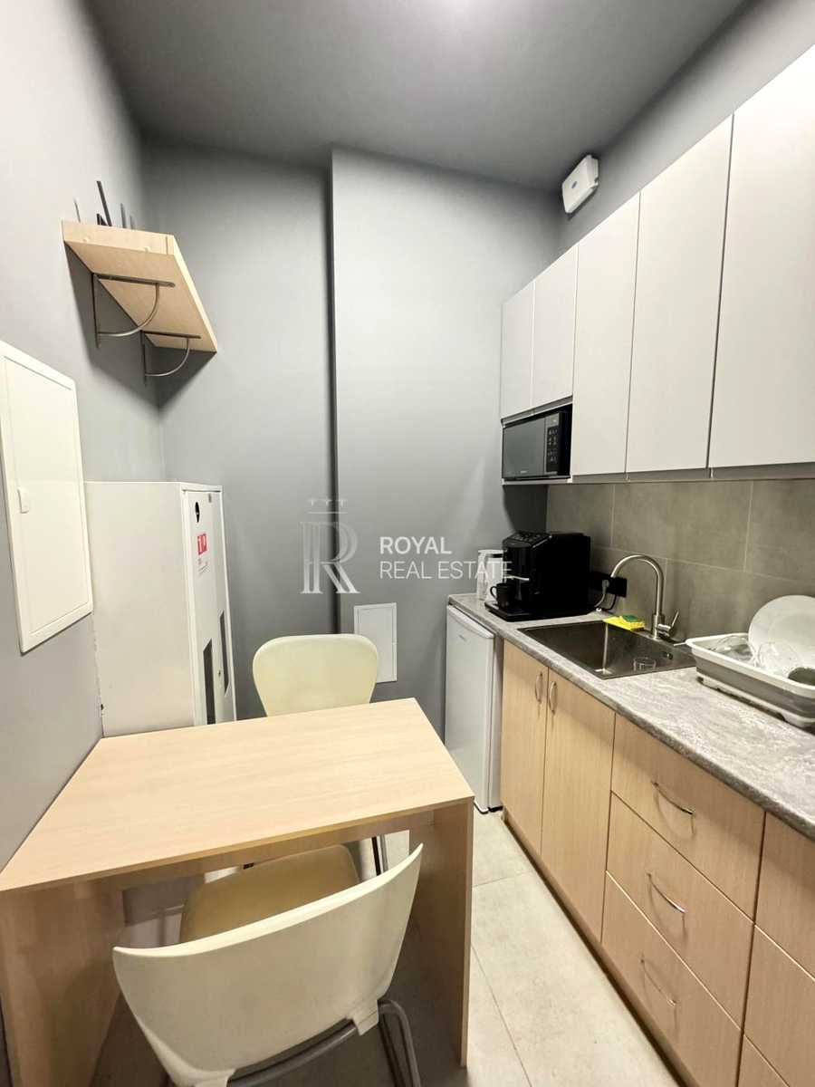 1839627884506518