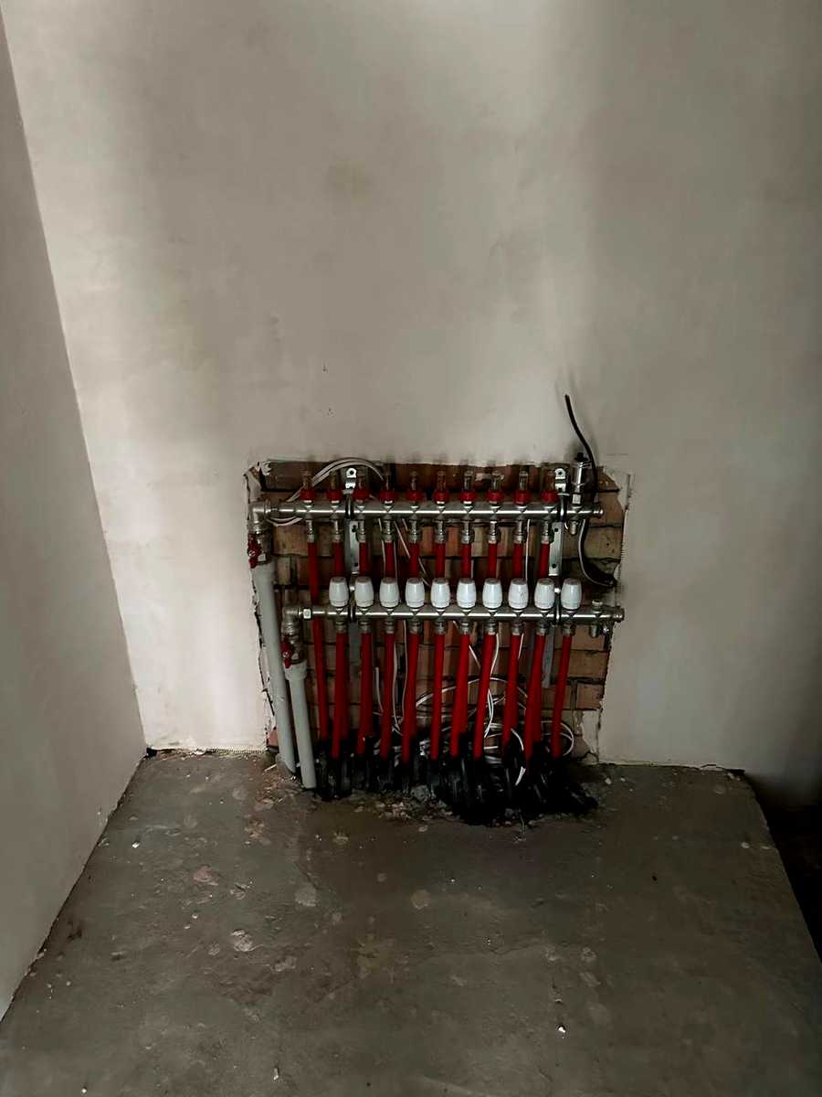 1765772941177224