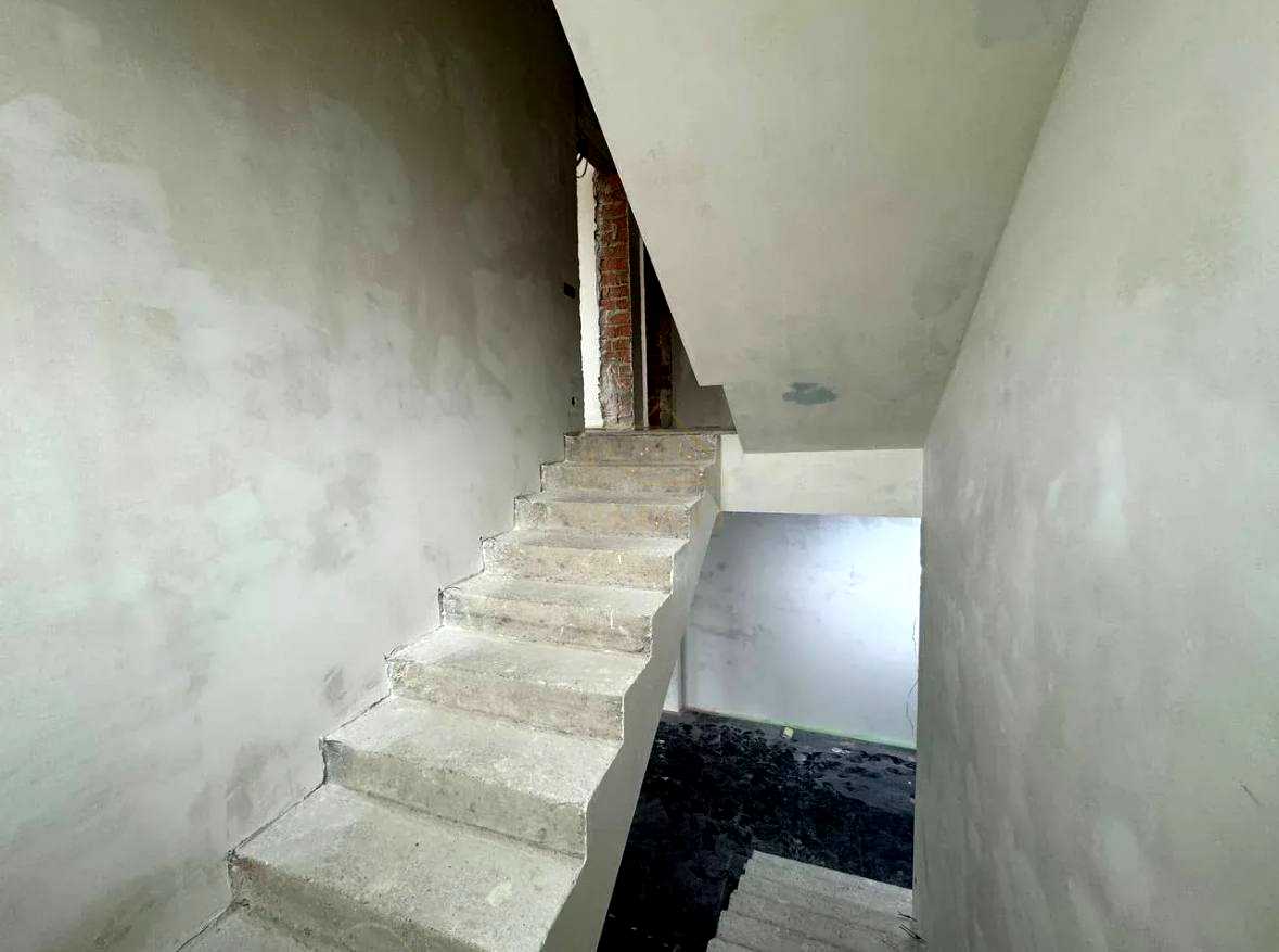 1844866632118524