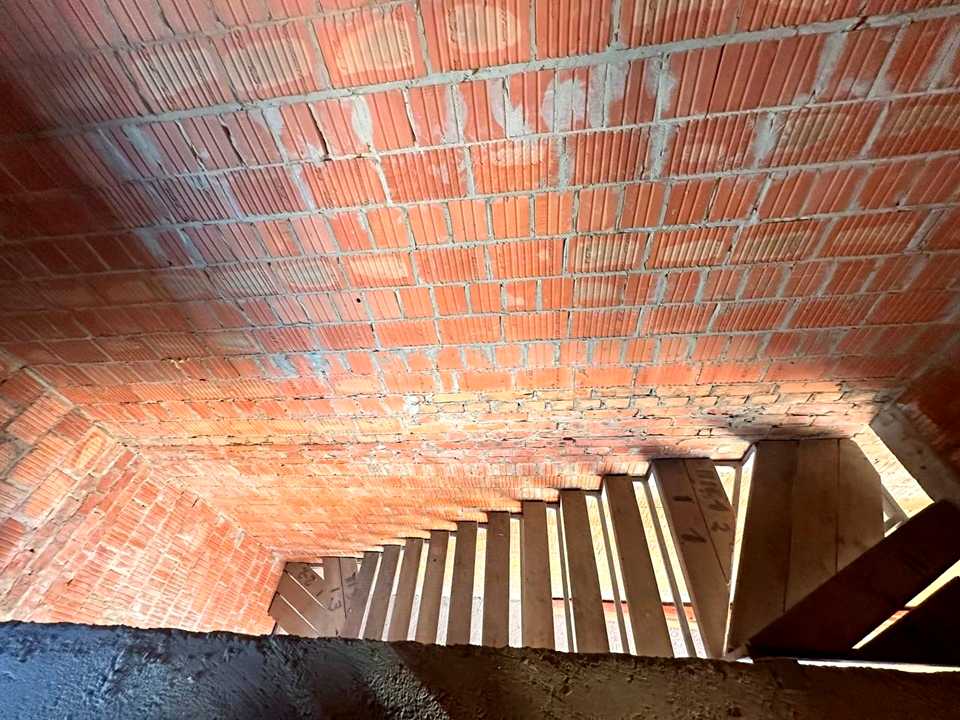 1835835115541083