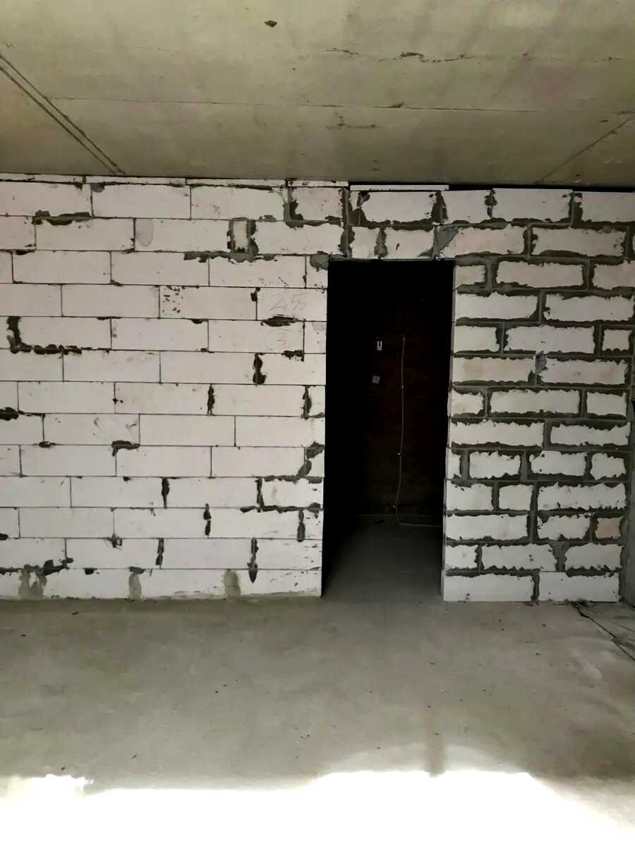 1850674838354299