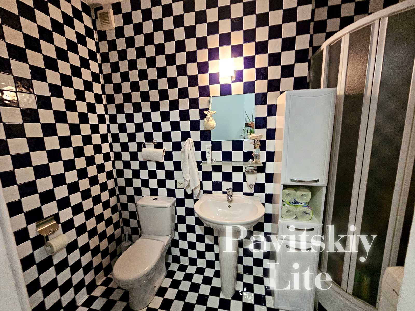 1830457543654358