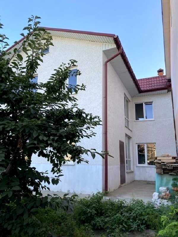 1842068996978084