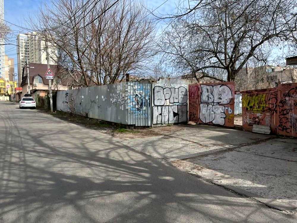 1843698295800963