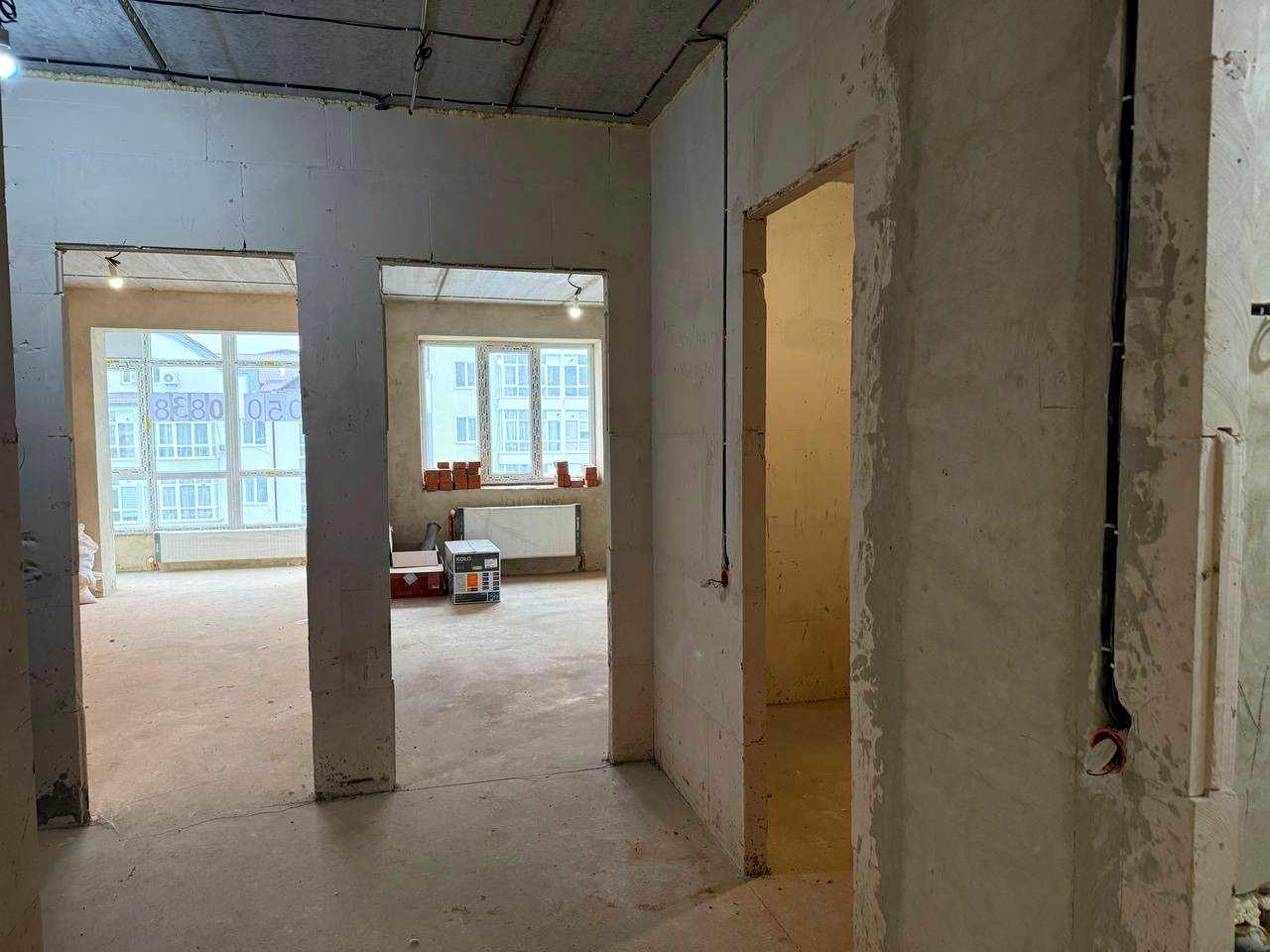 1828870868374992