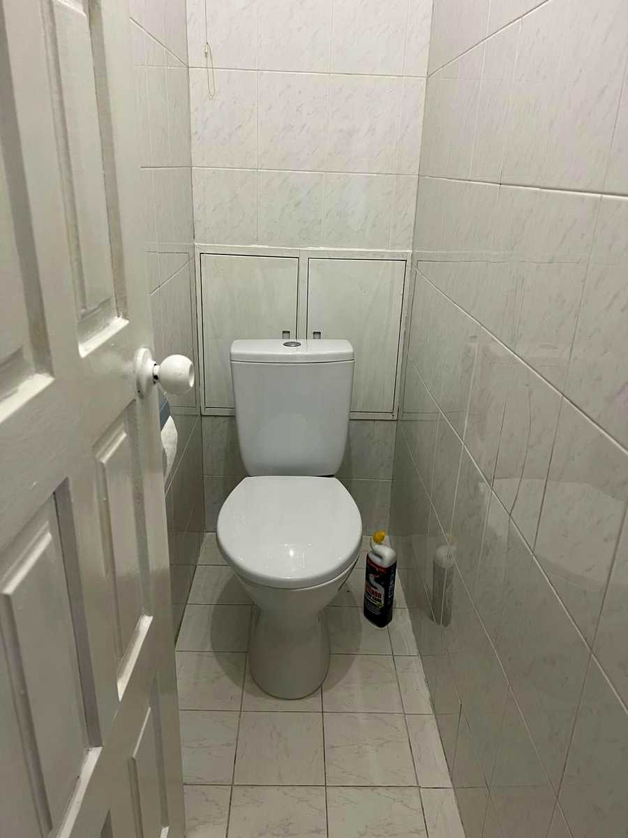1831897053041301