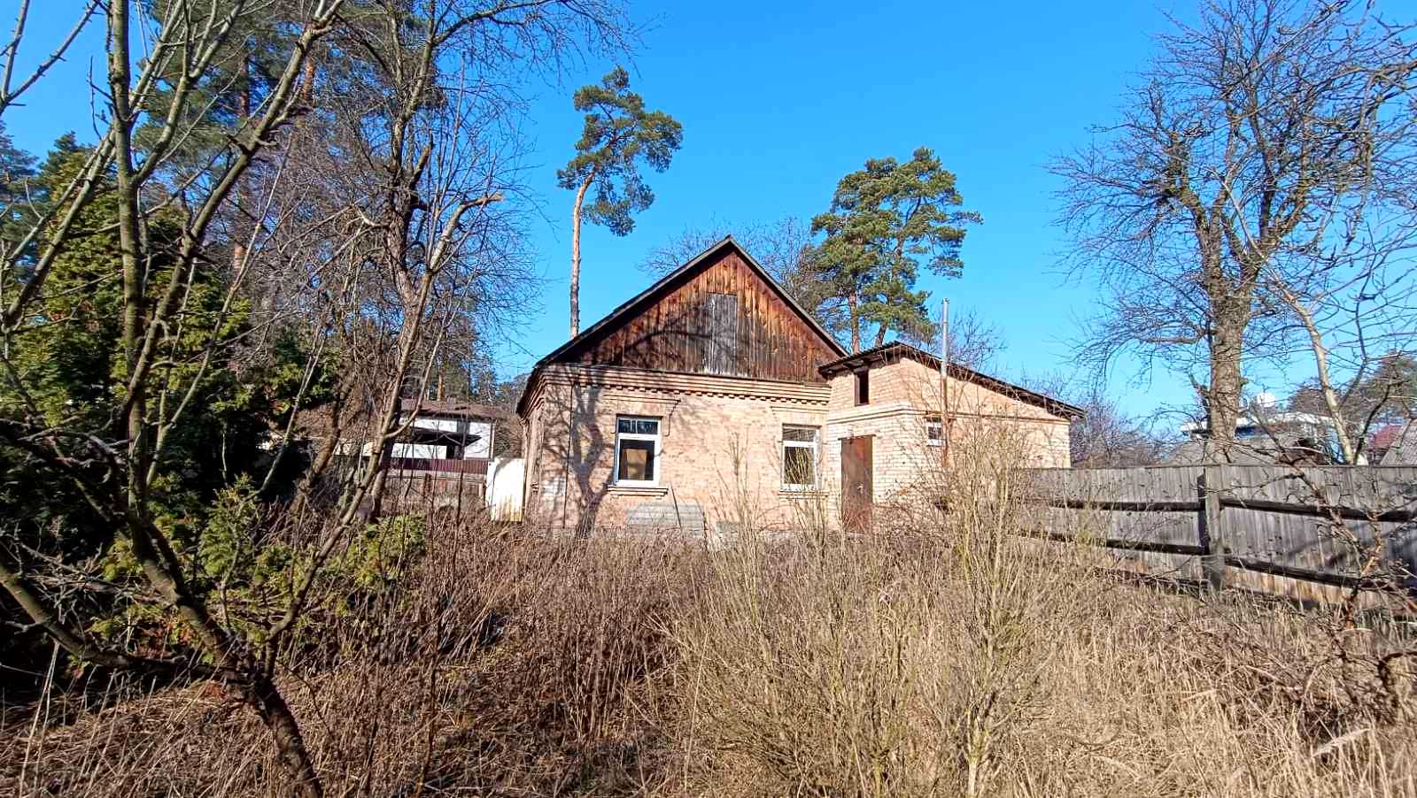 1831001804179655