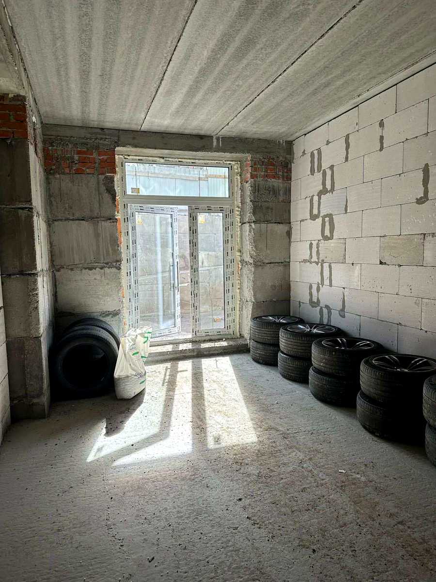 1837707028904035