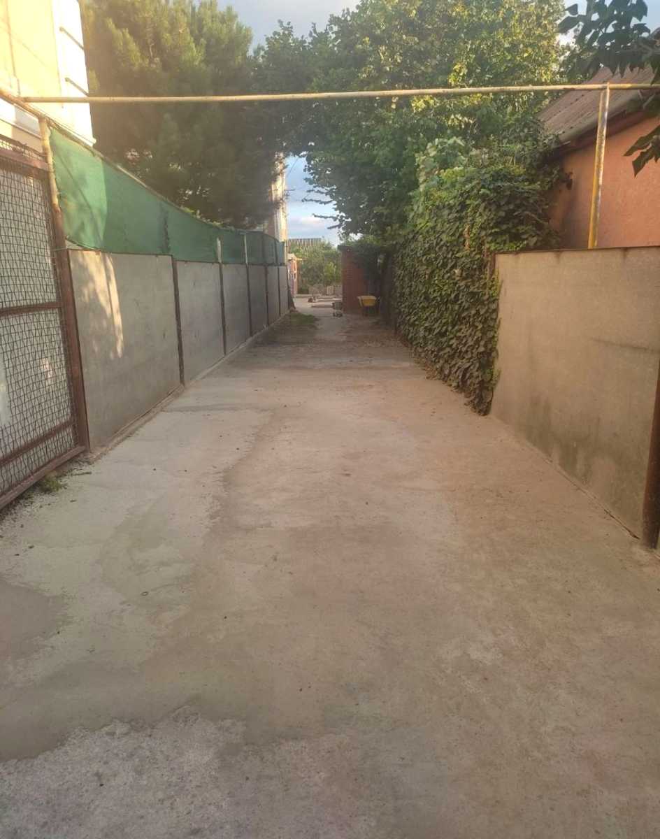 1850687626730628