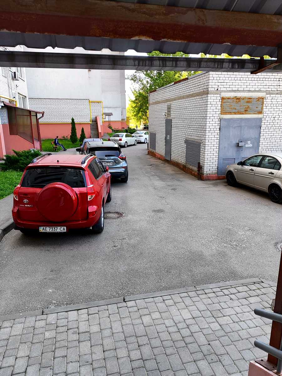 1798571886552561