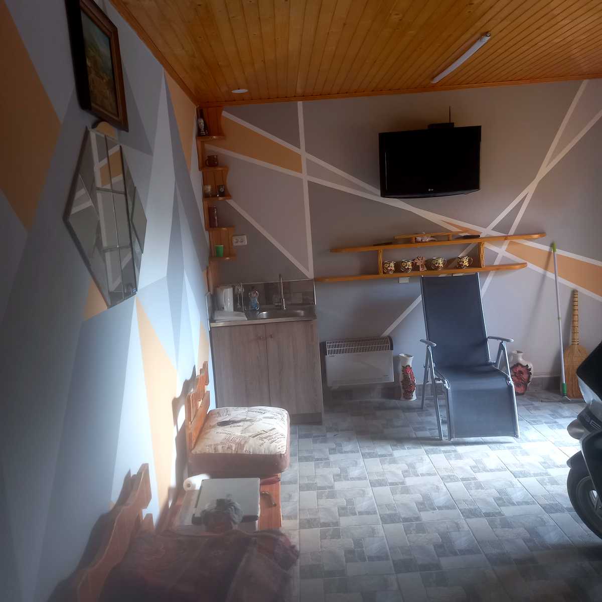 1838639947046980